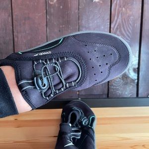 Women’s speedo water shoes